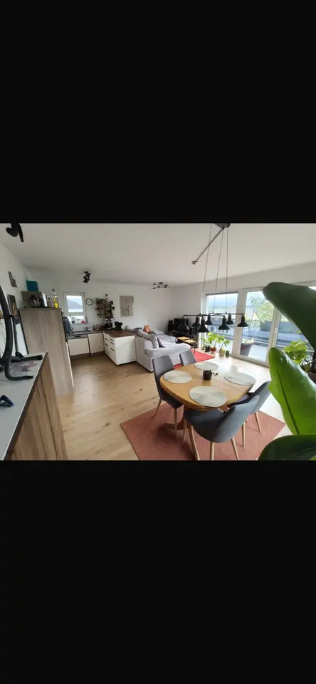 3 Zimmer Wohnung mit 80 m² in Kassel – Bild 1