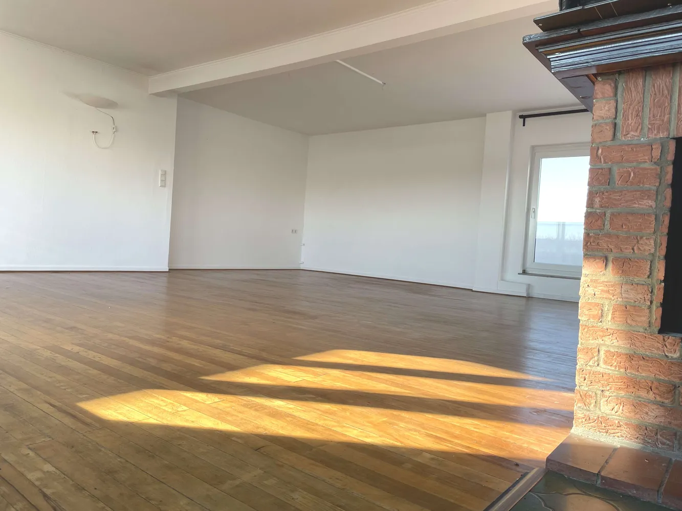 4 Zimmer Wohnung mit 158 m² in Düsseldorf – Bild 3