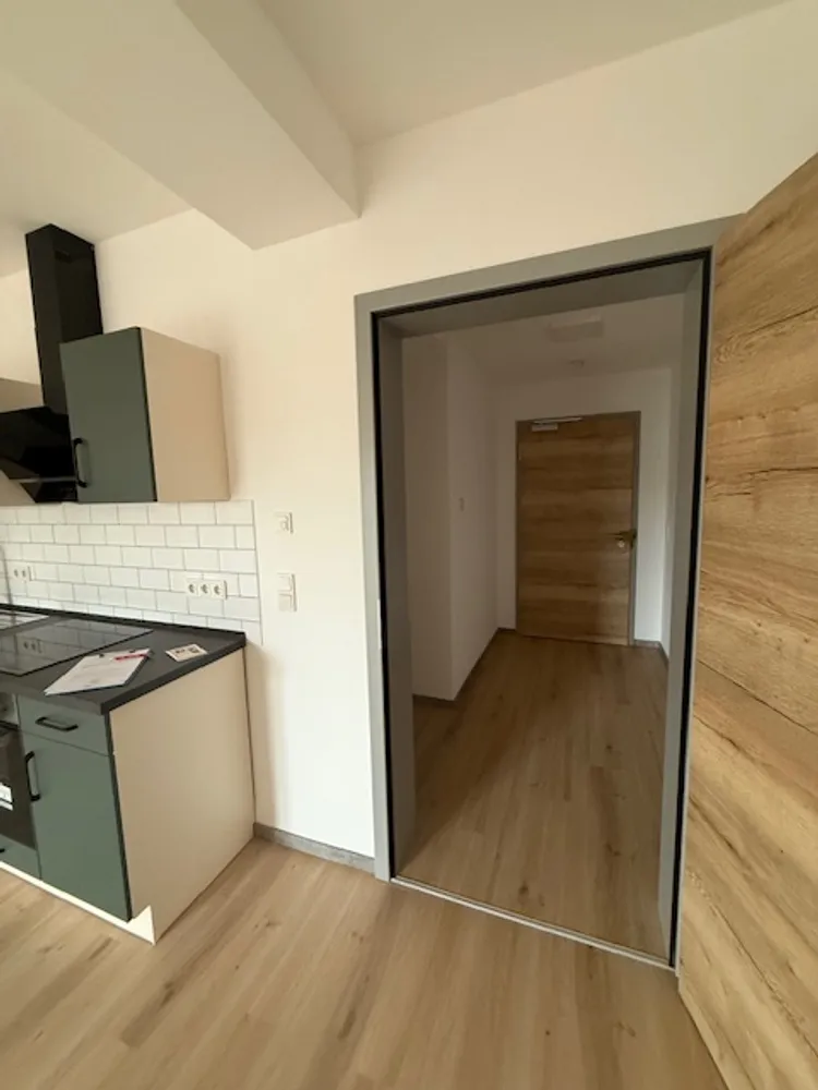 3 Zimmer Wohnung mit 85 m² in Saarbrücken – Bild 2