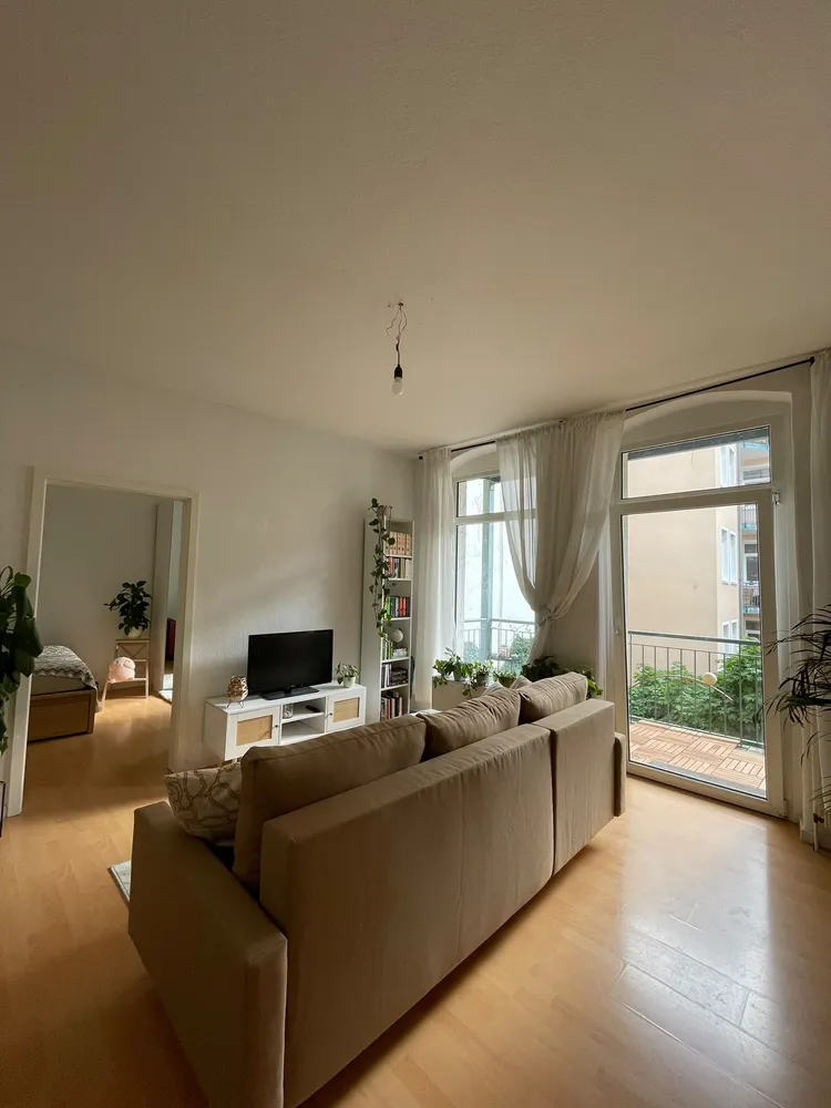 2 room apartment with 50 m² in Magdeburg – Photo 1