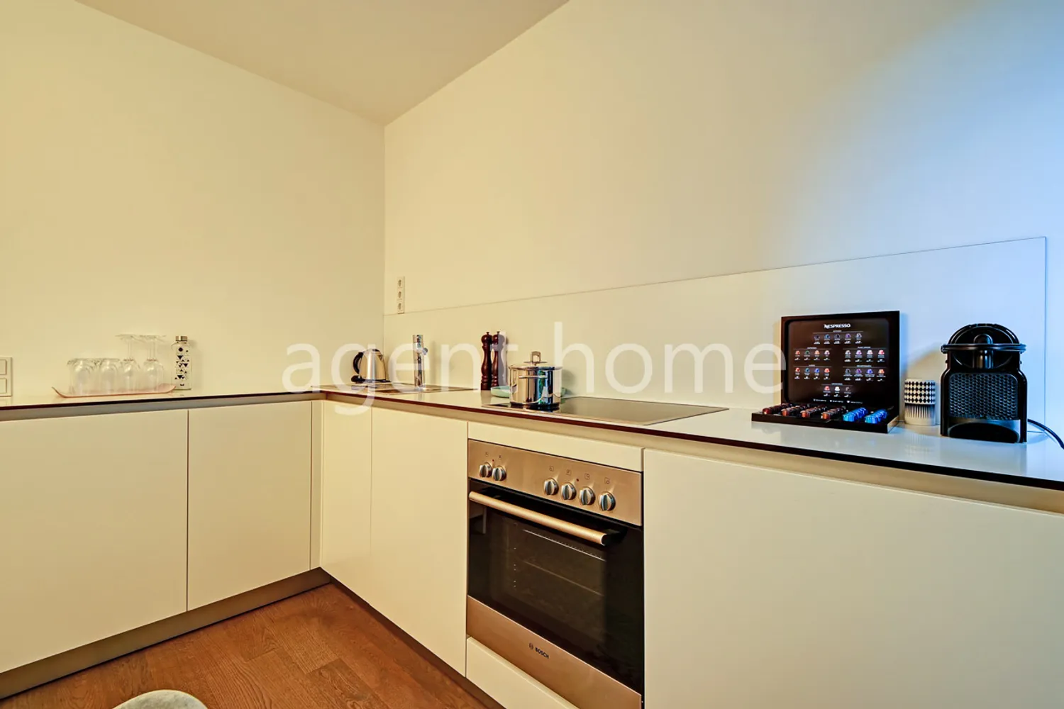1 Zimmer Wohnung mit 50 m² in Stuttgart – Bild 4
