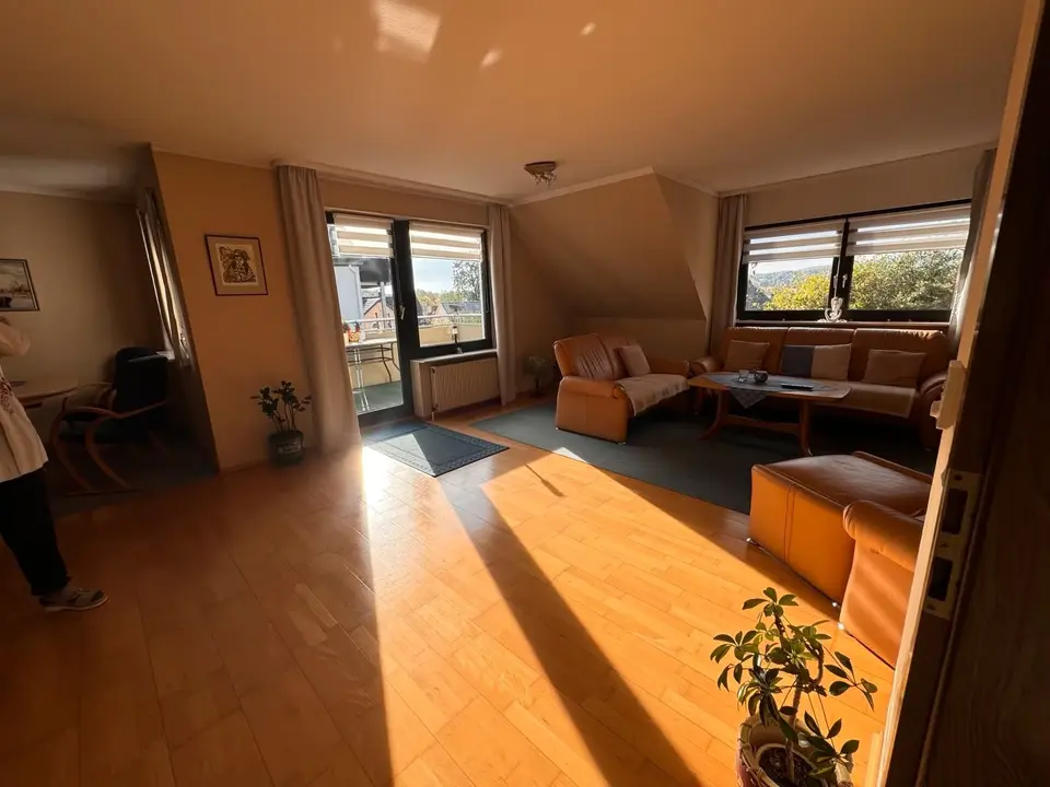 3 Zimmer Wohnung mit 85 m² in Detmold – Bild 1