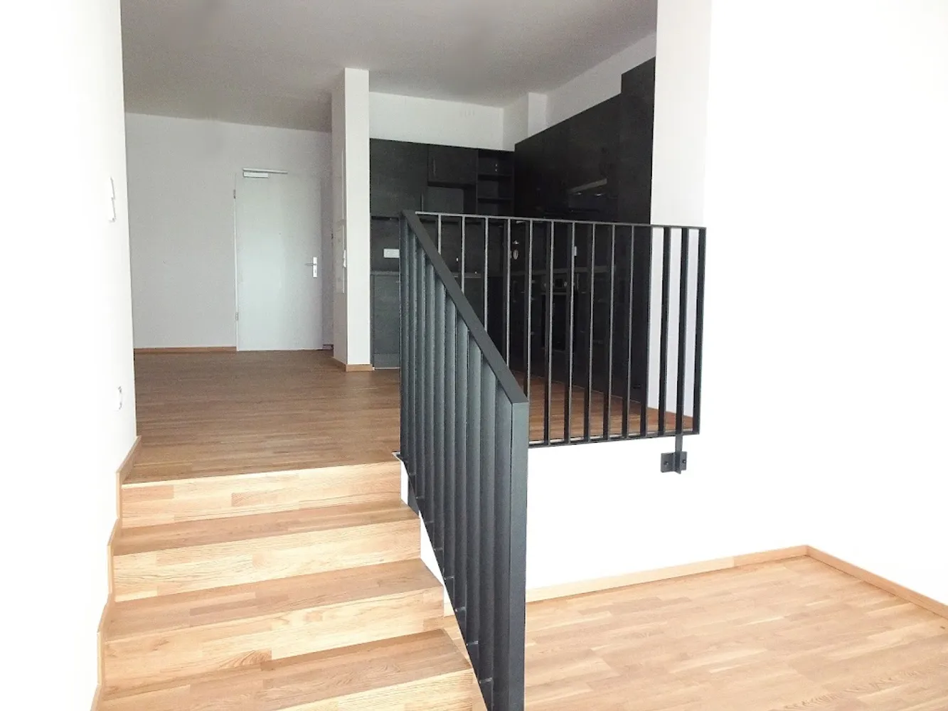2 Zimmer Wohnung mit 96 m² in Frankfurt am Main – Bild 4