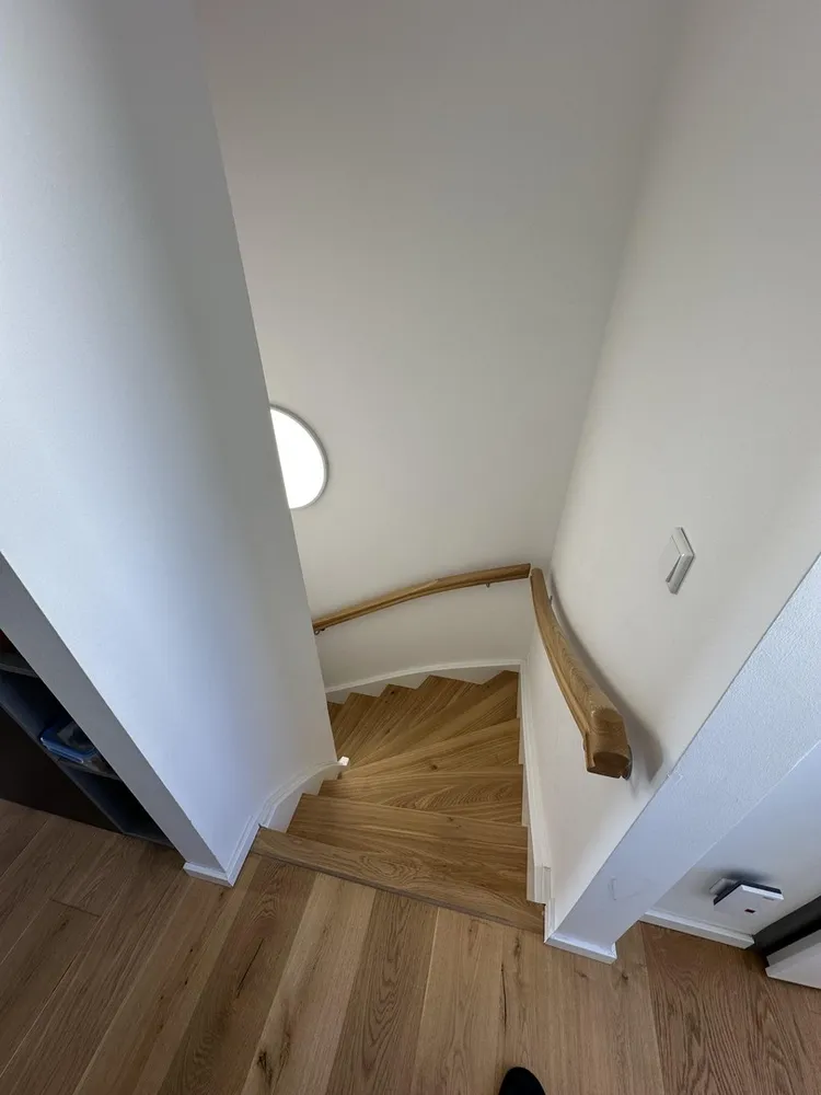 6 Zimmer Wohnung mit 180 m² in Hamburg – Bild 12