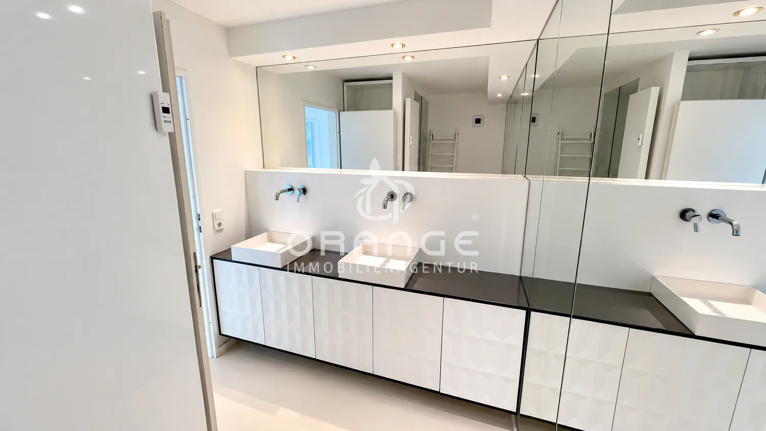 3 Zimmer Wohnung mit 100 m² in Regensburg – Bild 3