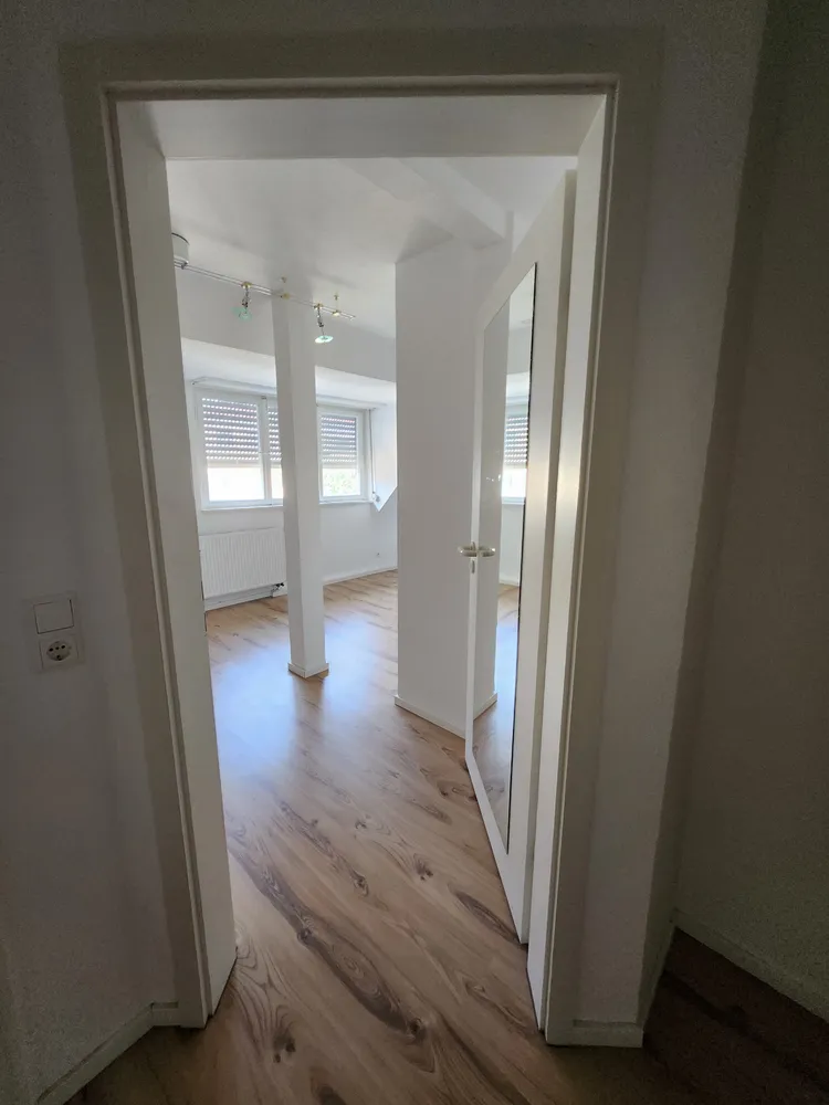 1 Zimmer Wohnung mit 28 m² in Böblingen – Bild 2