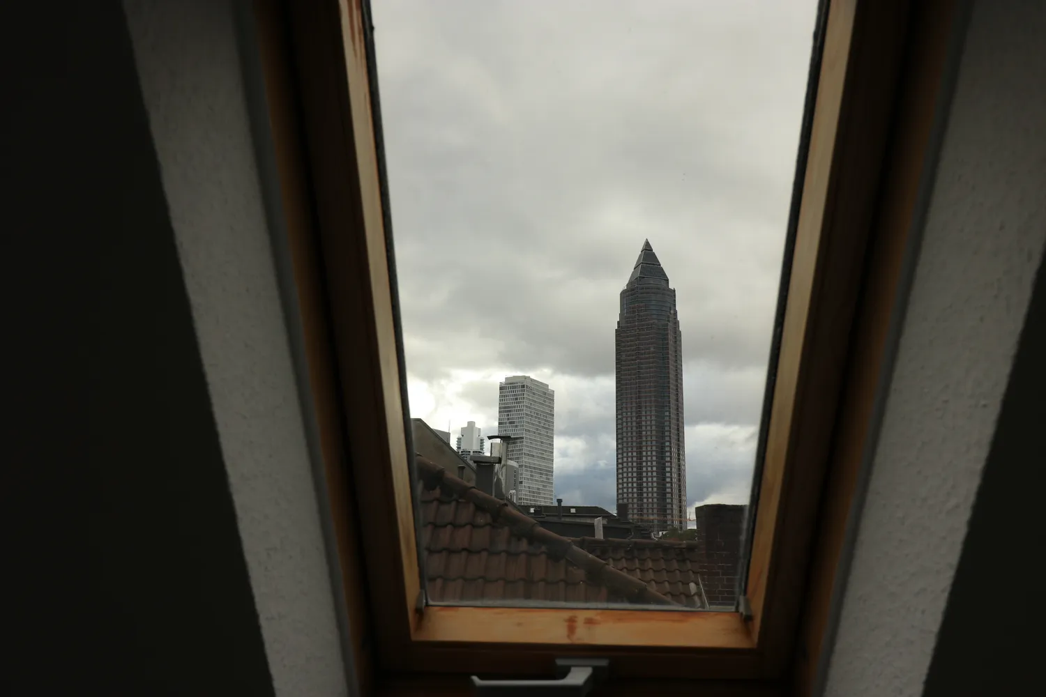 3 Zimmer Wohnung mit 49 m² in Frankfurt am Main – Bild 3