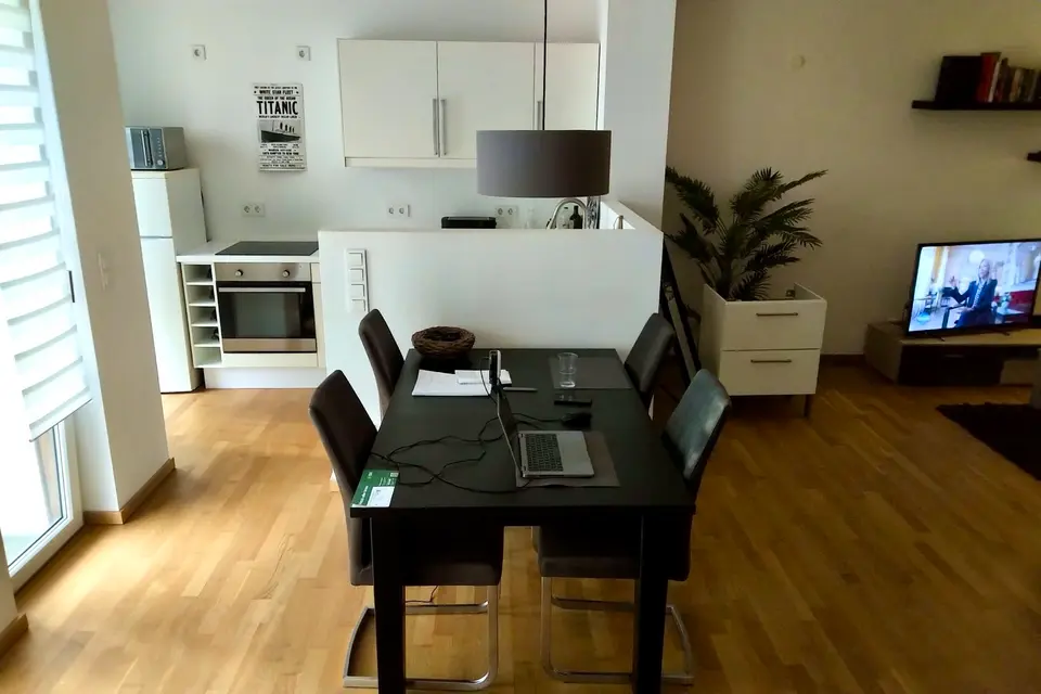 2 Zimmer Wohnung mit 63 m² in Düsseldorf – Bild 5