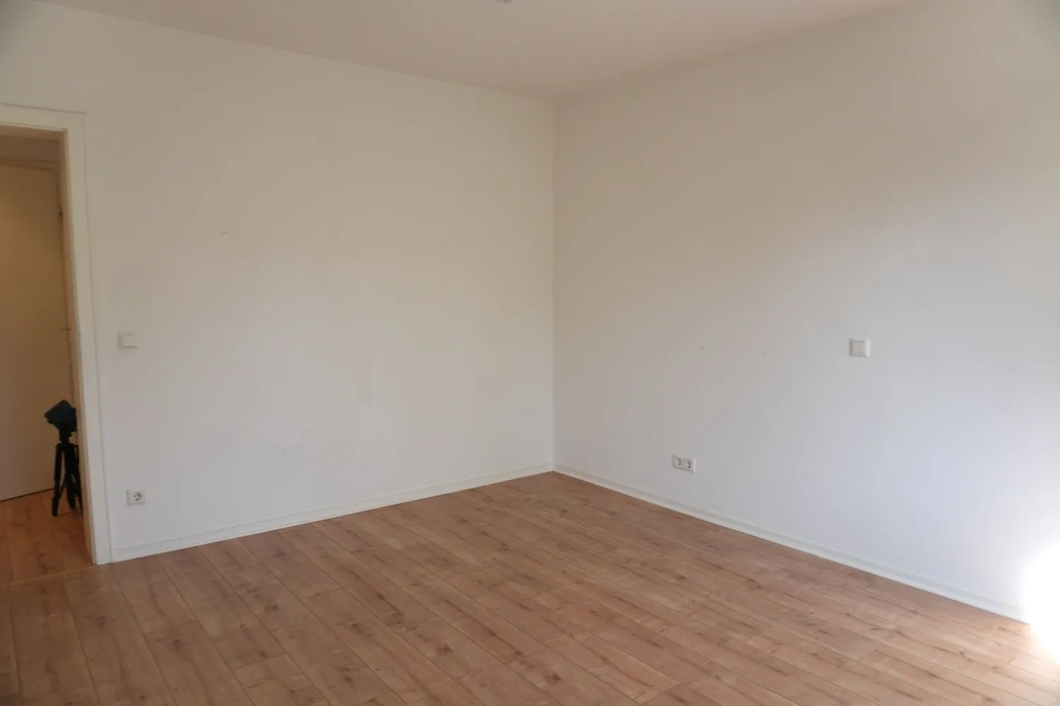 3 room apartment with 78 m² in Düsseldorf – Photo 4