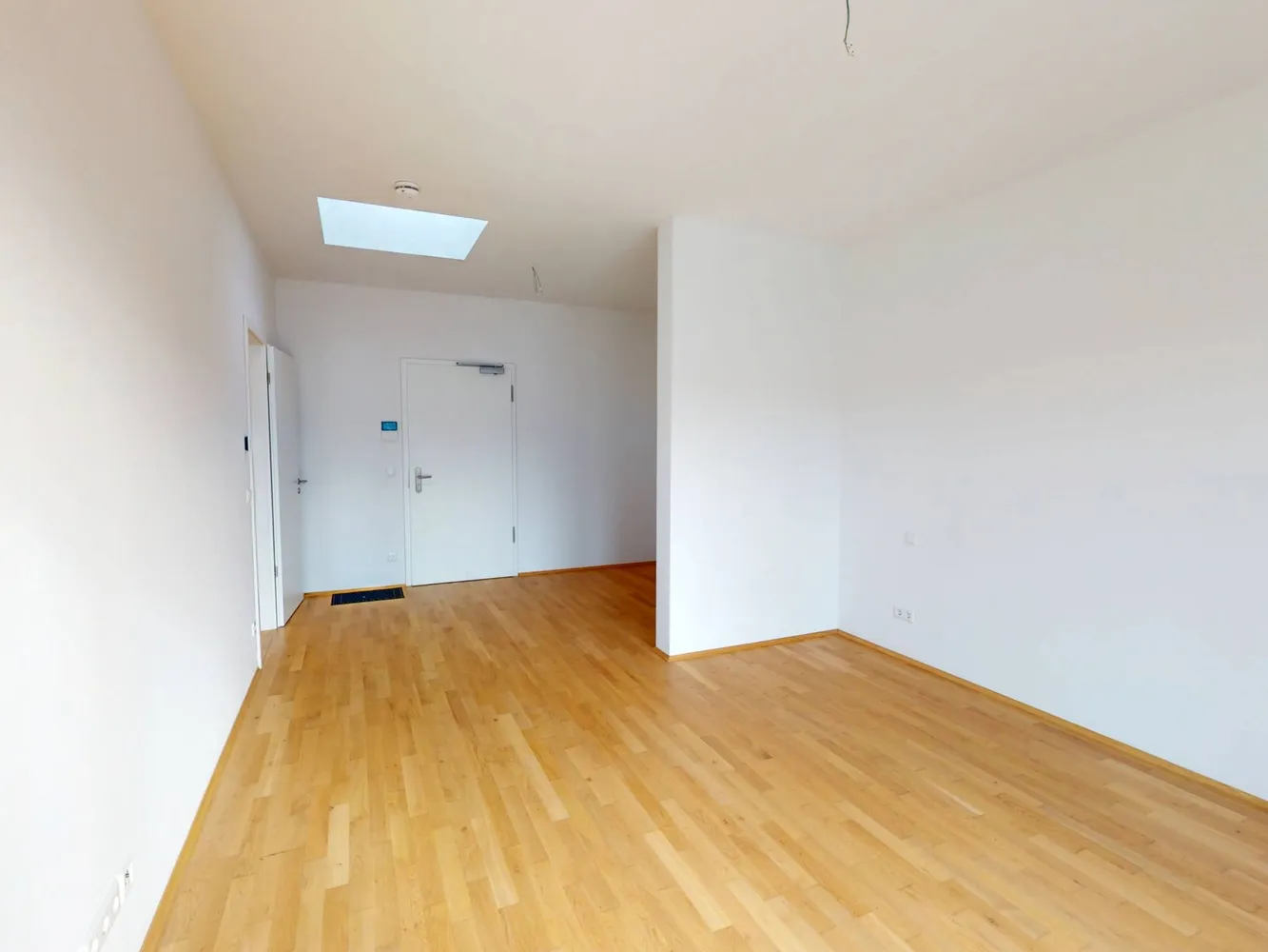 2 room apartment with 80 m² in Berlin – Photo 12