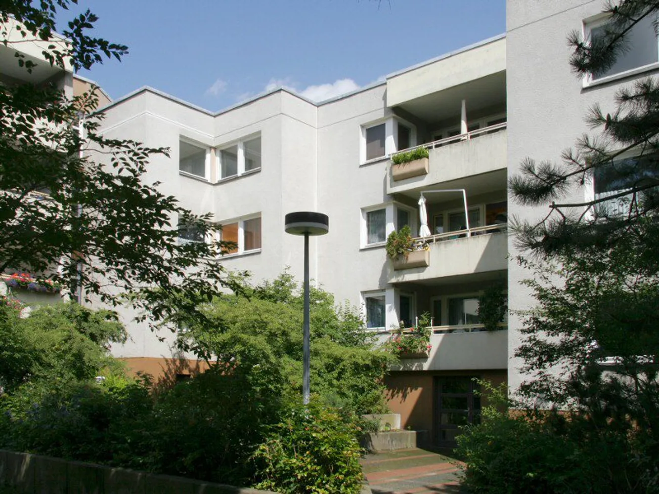 1 Zimmer Wohnung mit 66 m² in Berlin – Bild 1