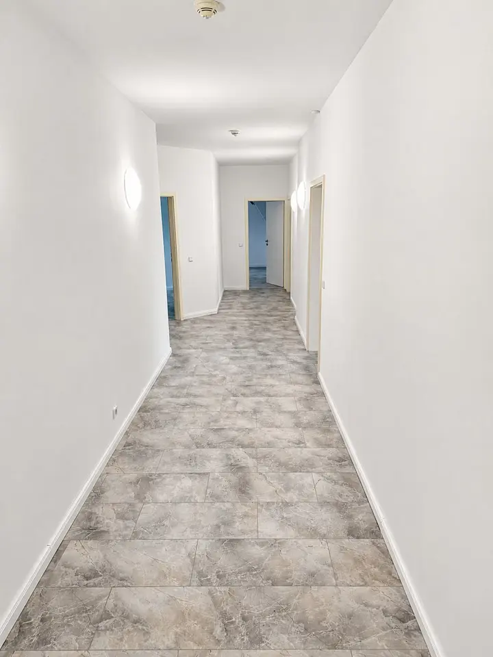 6 Zimmer Wohnung mit 173 m² in Crimmitschau – Bild 4