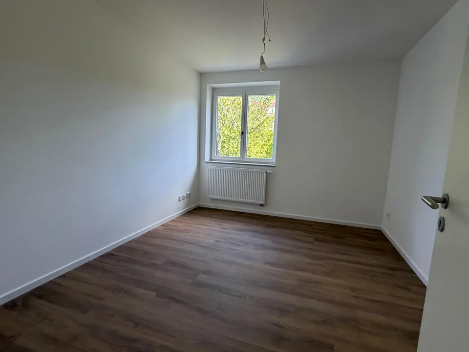 4 Zimmer Wohnung mit 129 m² in Nürnberg – Bild 3