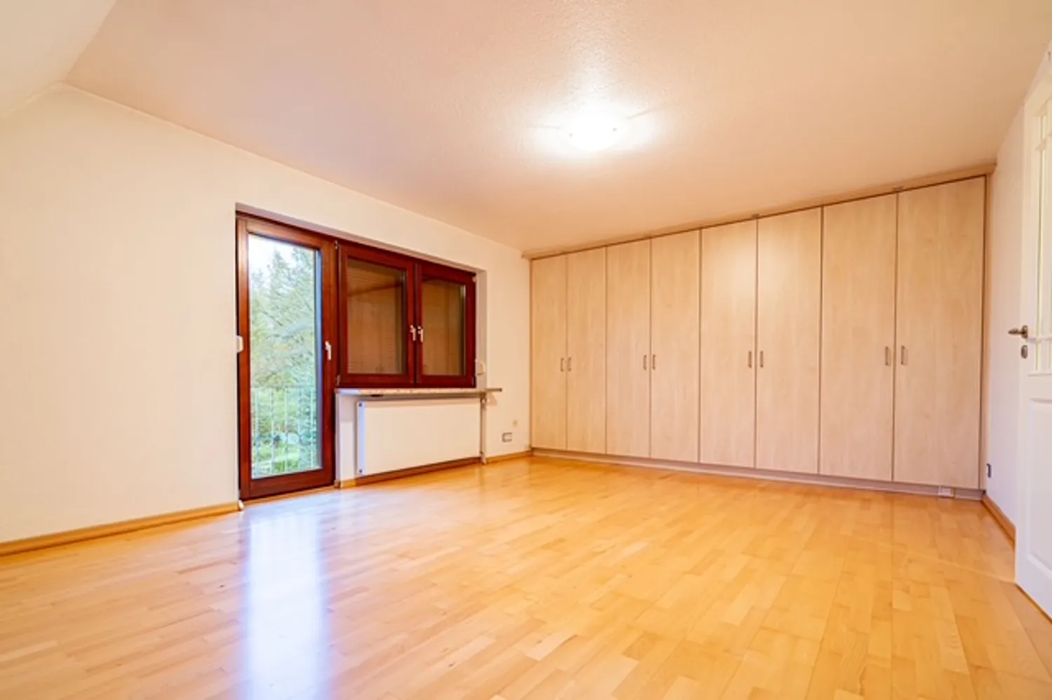 5 Zimmer Wohnung mit 105 m² in Pinneberg – Bild 8