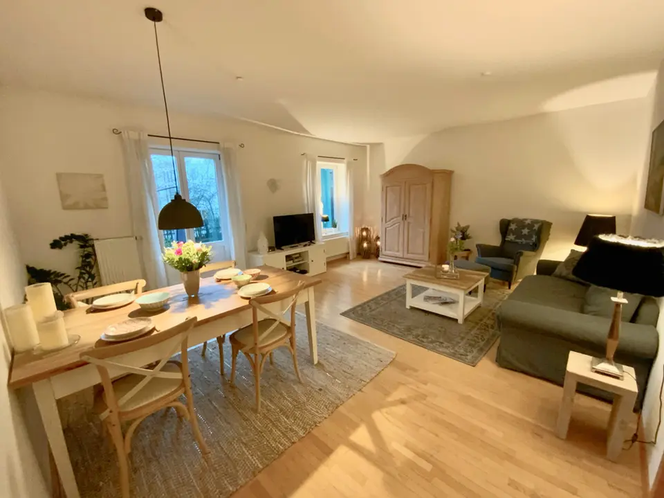 2 Zimmer Wohnung mit 69 m² in Kassel – Bild 1
