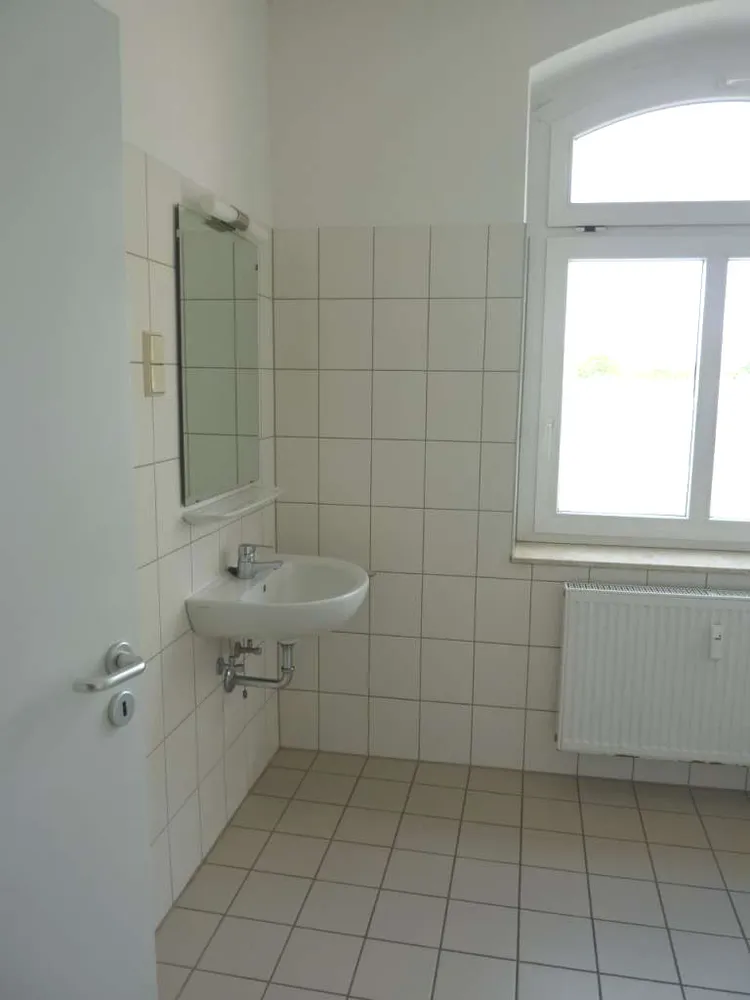 2 Zimmer Wohnung mit 55 m² in Halle (Saale) – Bild 11