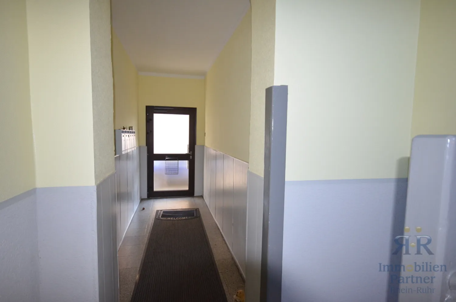 2 Zimmer Wohnung mit 72 m² in Duisburg – Bild 3