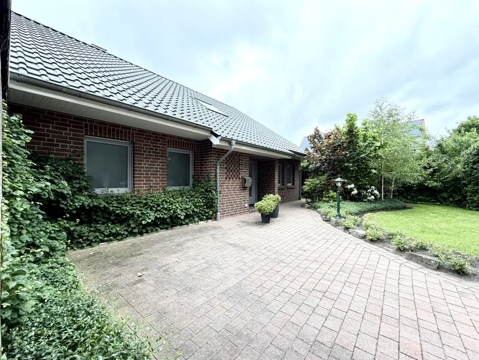 6 Zimmer Haus mit 204 m² in Leer – Bild 4