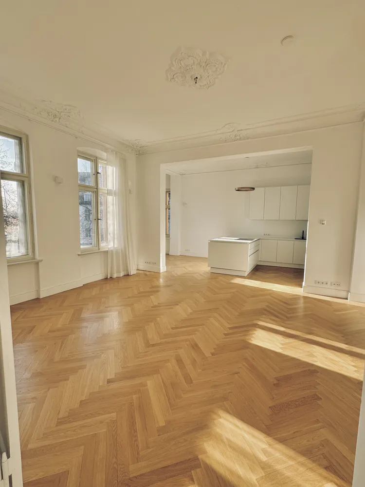 4 Zimmer Wohnung mit 135 m² in Berlin – Bild 2