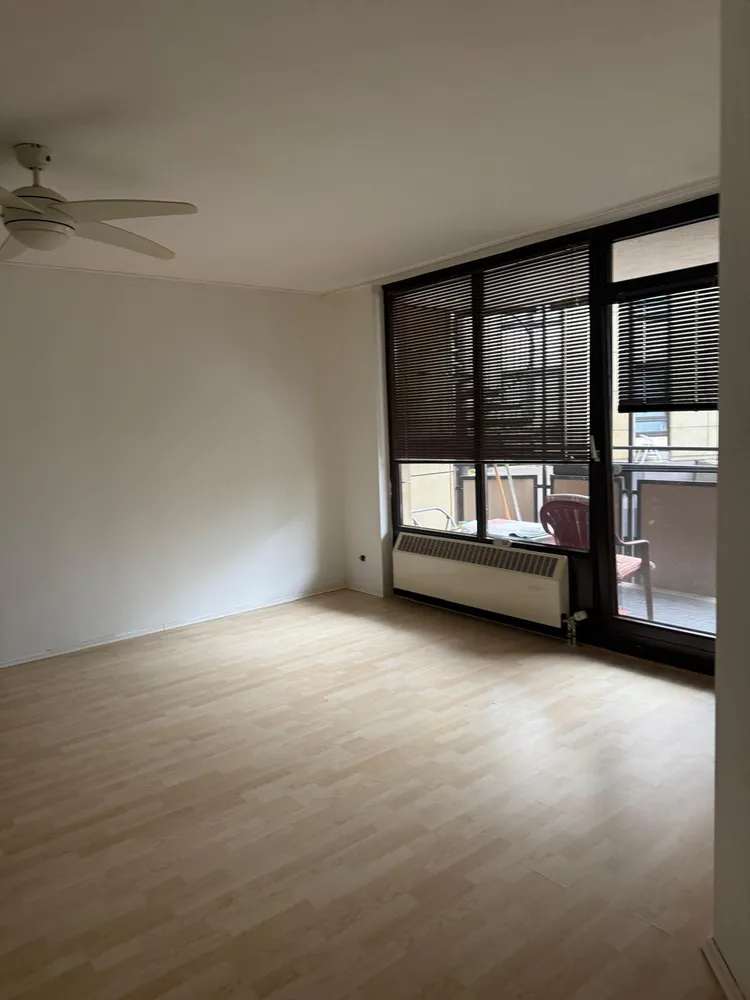 2 Zimmer Wohnung mit 79 m² in Krefeld – Bild 2