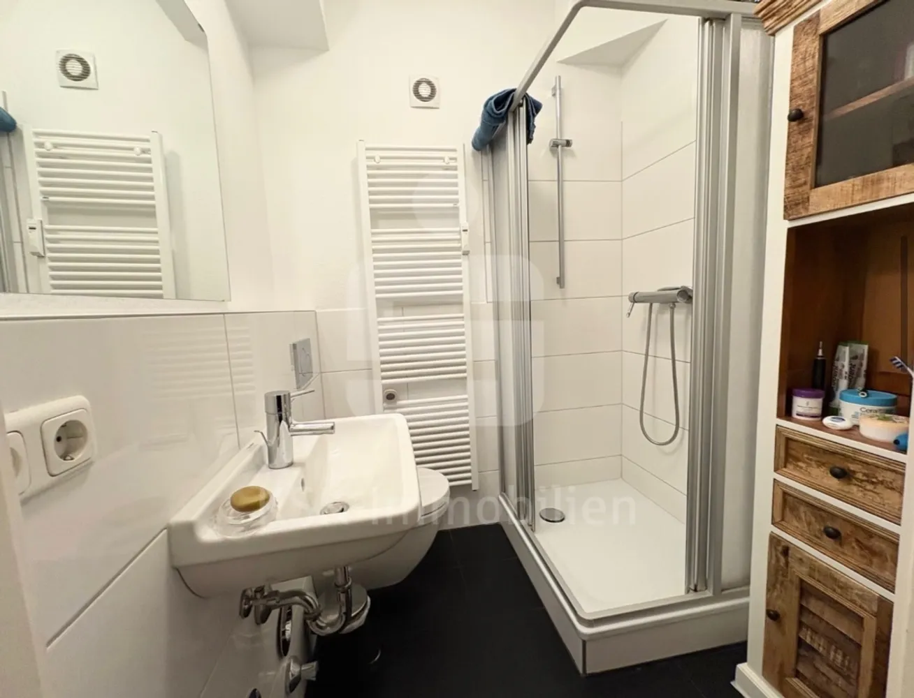 1 Zimmer Wohnung mit 32 m² in Köln – Bild 4