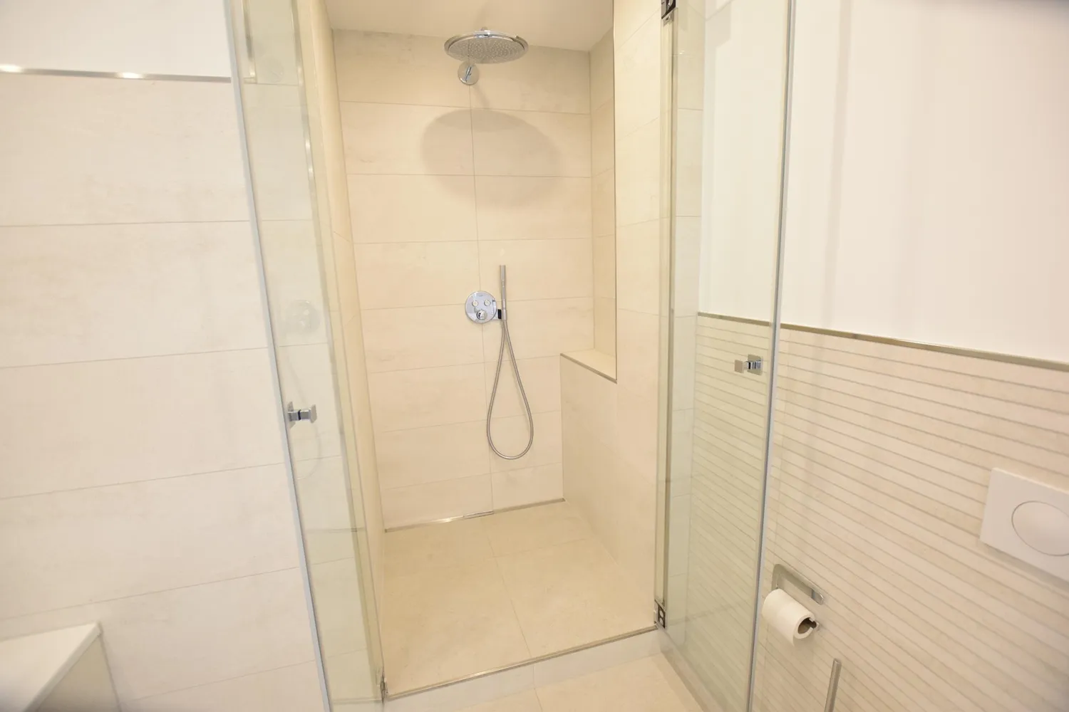 3 Zimmer Wohnung mit 135 m² in Bergisch Gladbach – Bild 9