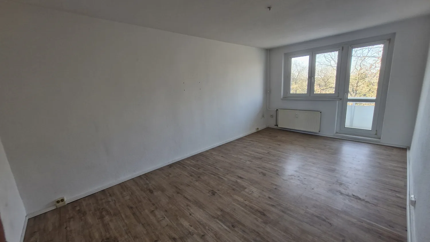 4 Zimmer Wohnung mit 69 m² in Magdeburg – Bild 1
