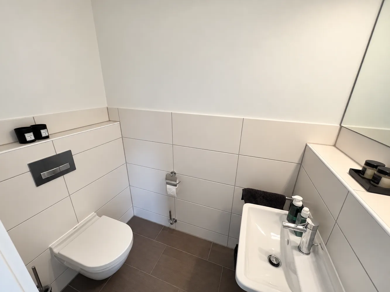 2 Zimmer Wohnung mit 80 m² in Wiesbaden – Bild 8