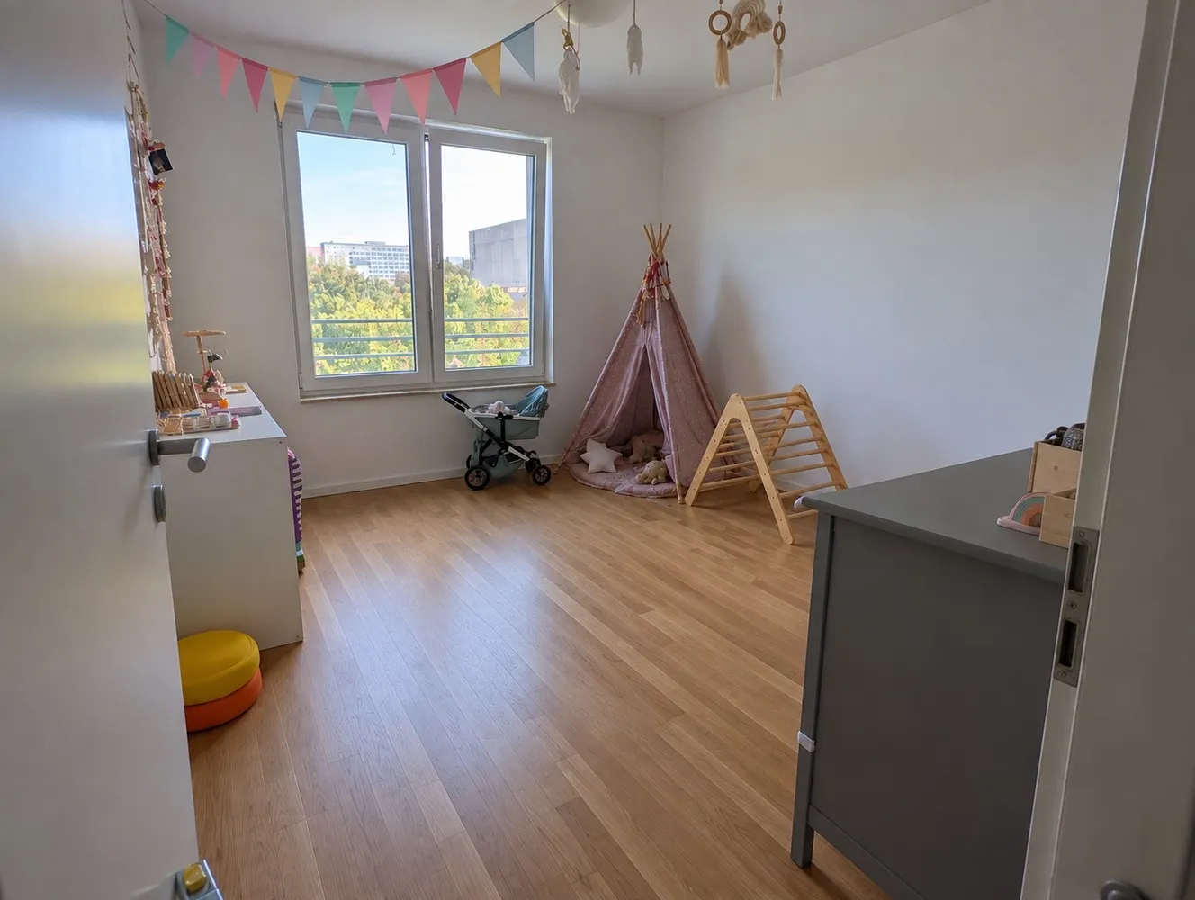 4 Zimmer Wohnung mit 137 m² in Berlin – Bild 9