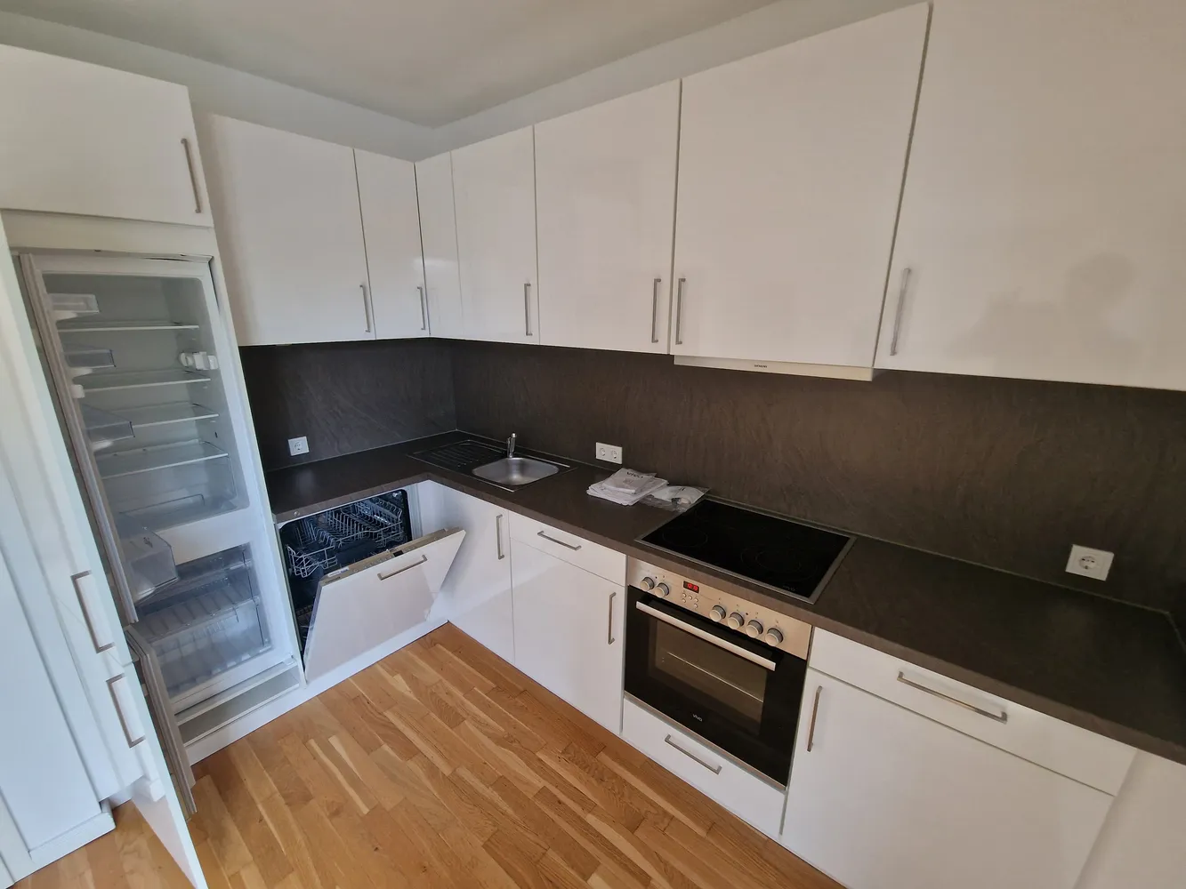 2 Zimmer Wohnung mit 57 m² in Hamburg – Bild 2