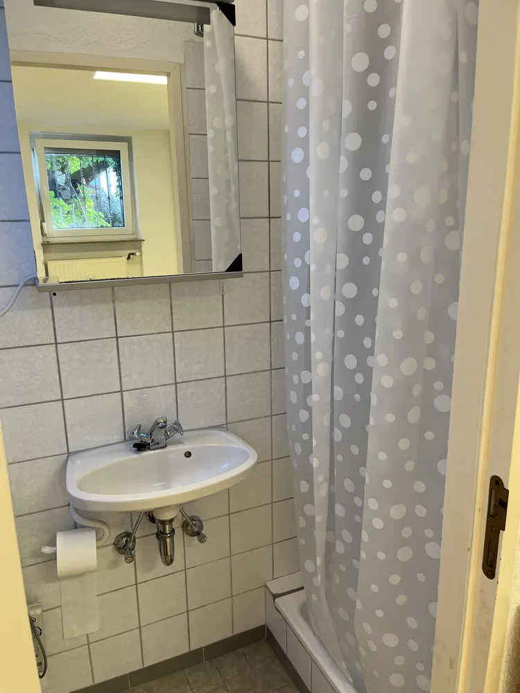 1 room apartment with 16 m² in Stuttgart – Photo 7