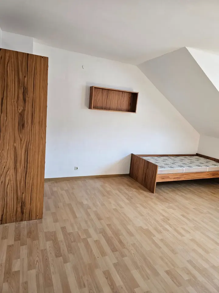 WG-Zimmer mit 25 m² in Saarbrücken – Bild 1