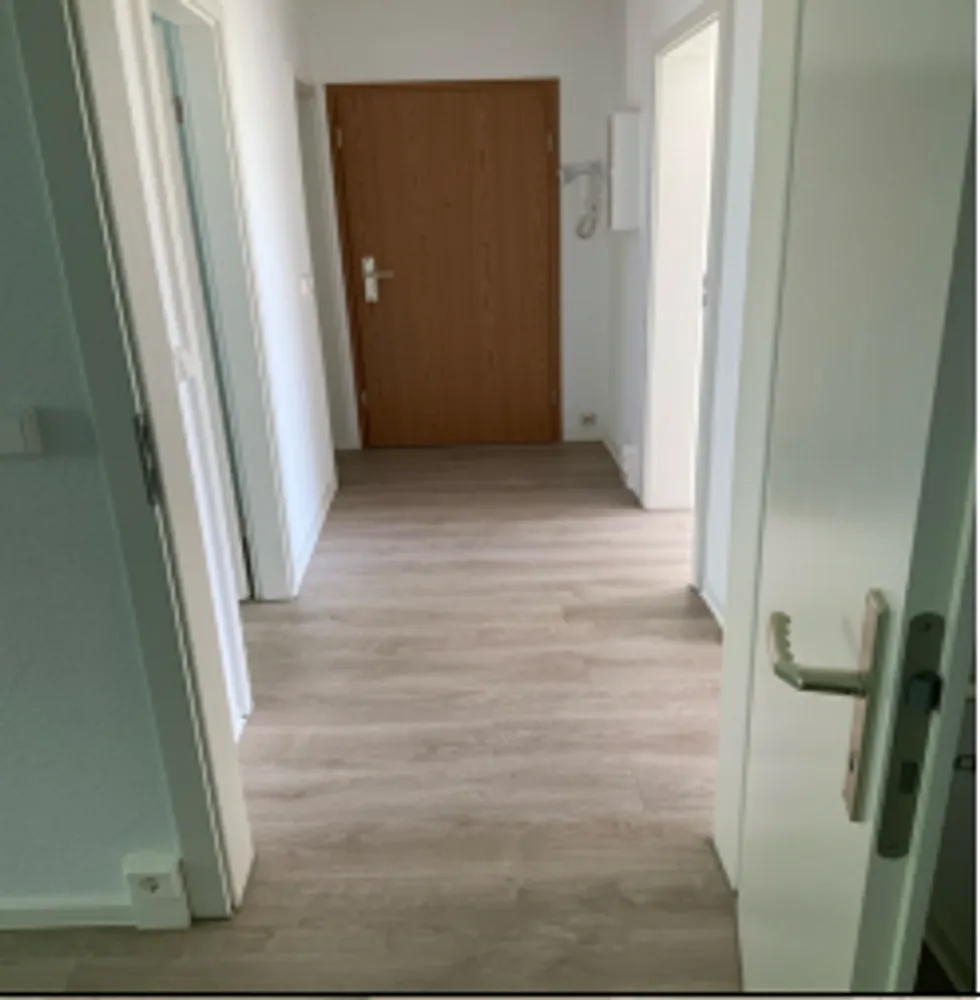 3 Zimmer Wohnung mit 61 m² in Halle (Saale) – Bild 6