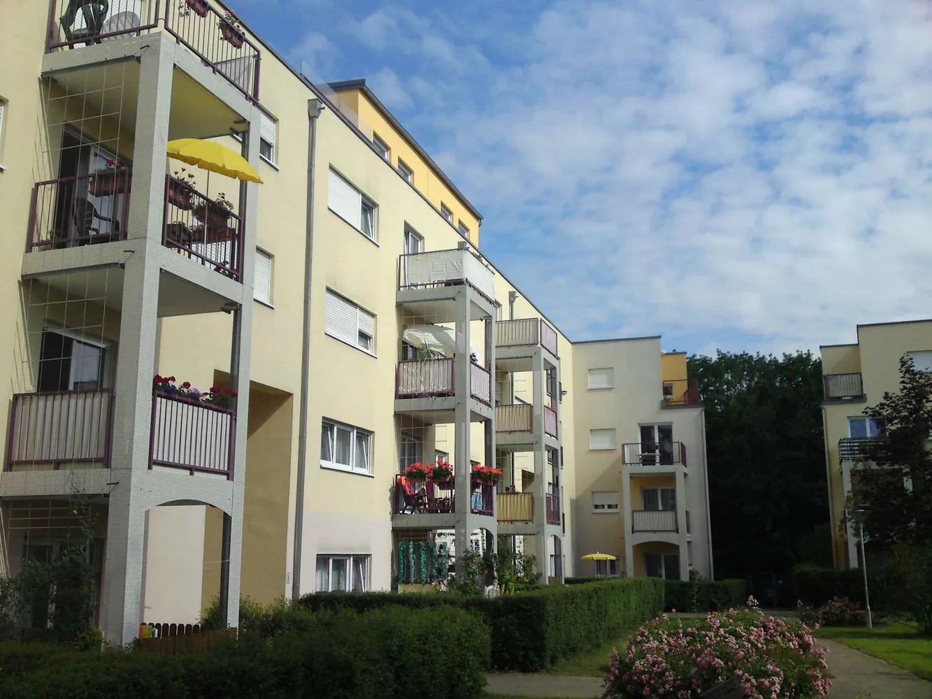 4 Zimmer Wohnung mit 93 m² in Berlin – Bild 2