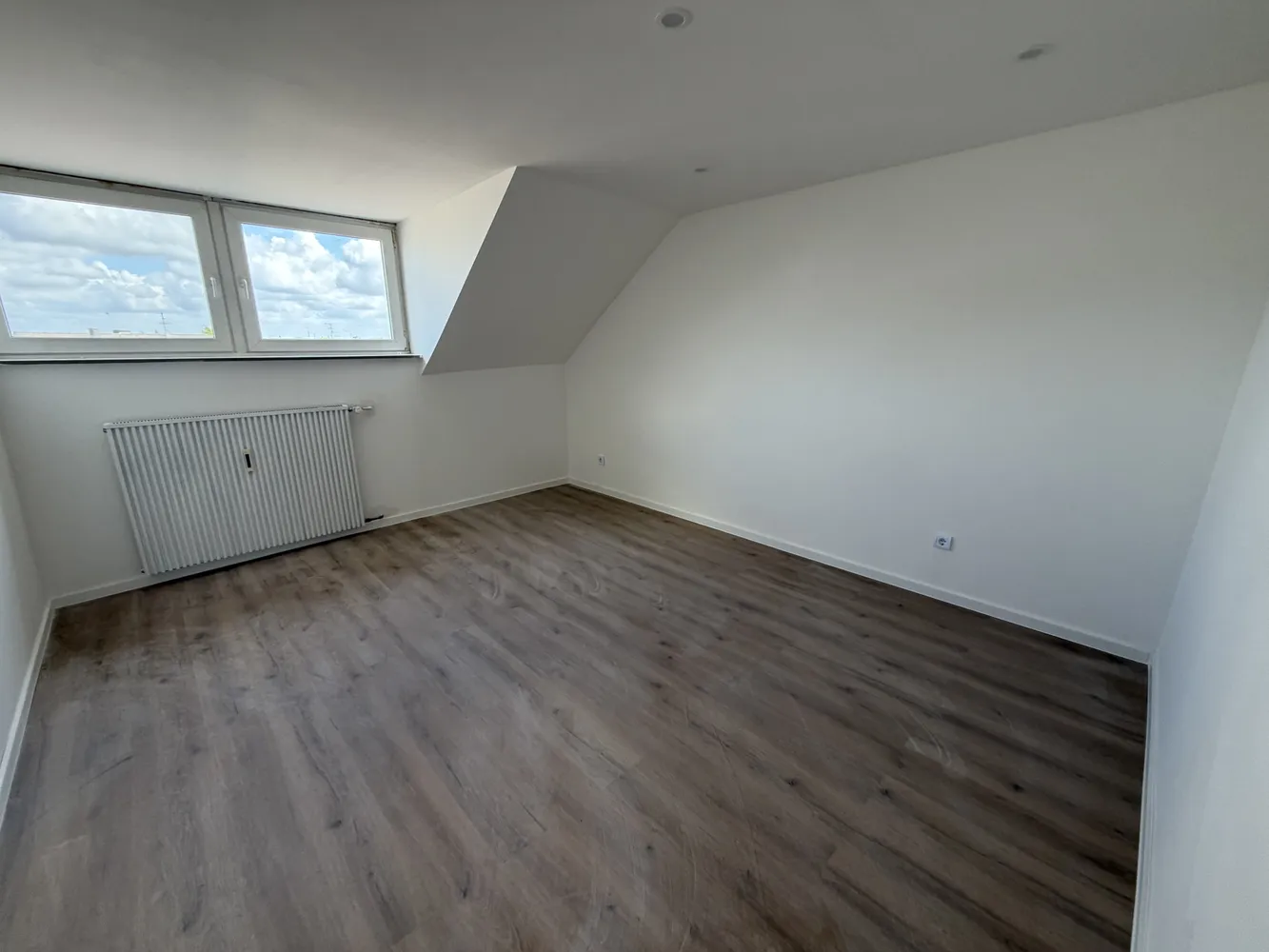 6 Zimmer Wohnung mit 140 m² in Mönchengladbach – Bild 6