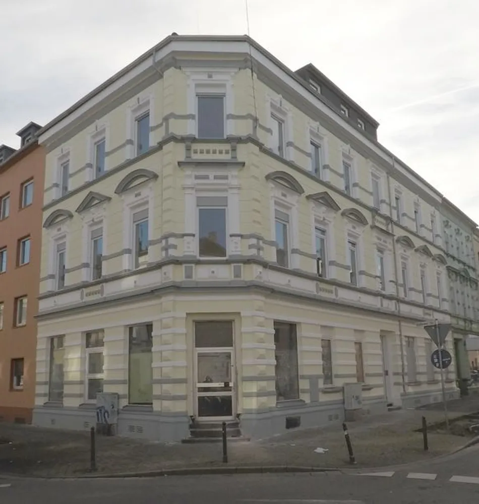2 Zimmer Wohnung mit 75 m² in Krefeld – Bild 1