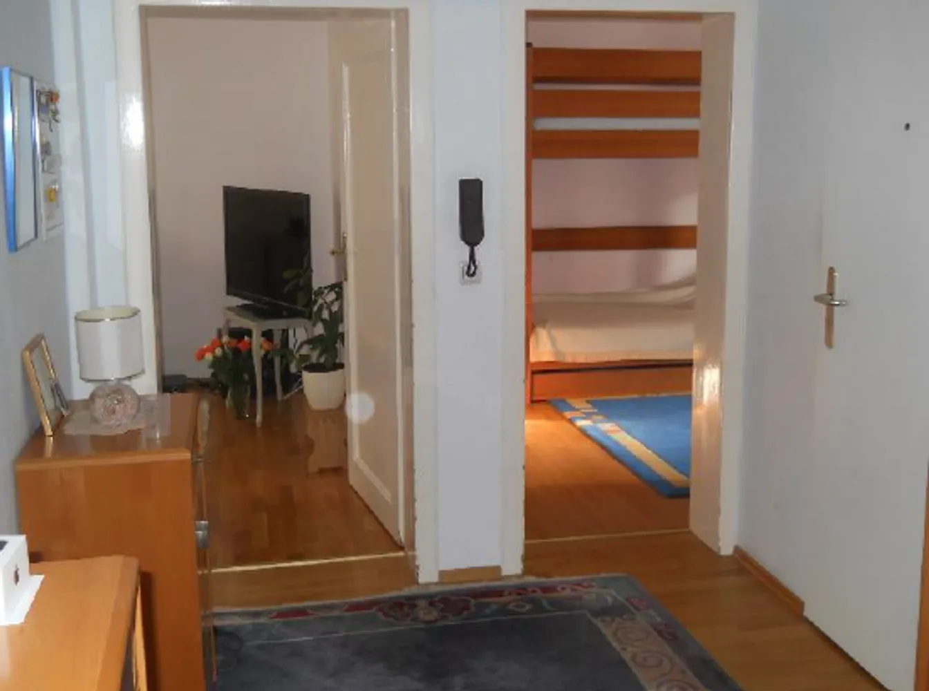 5 Zimmer Wohnung mit 95 m² in Frankfurt am Main – Bild 2