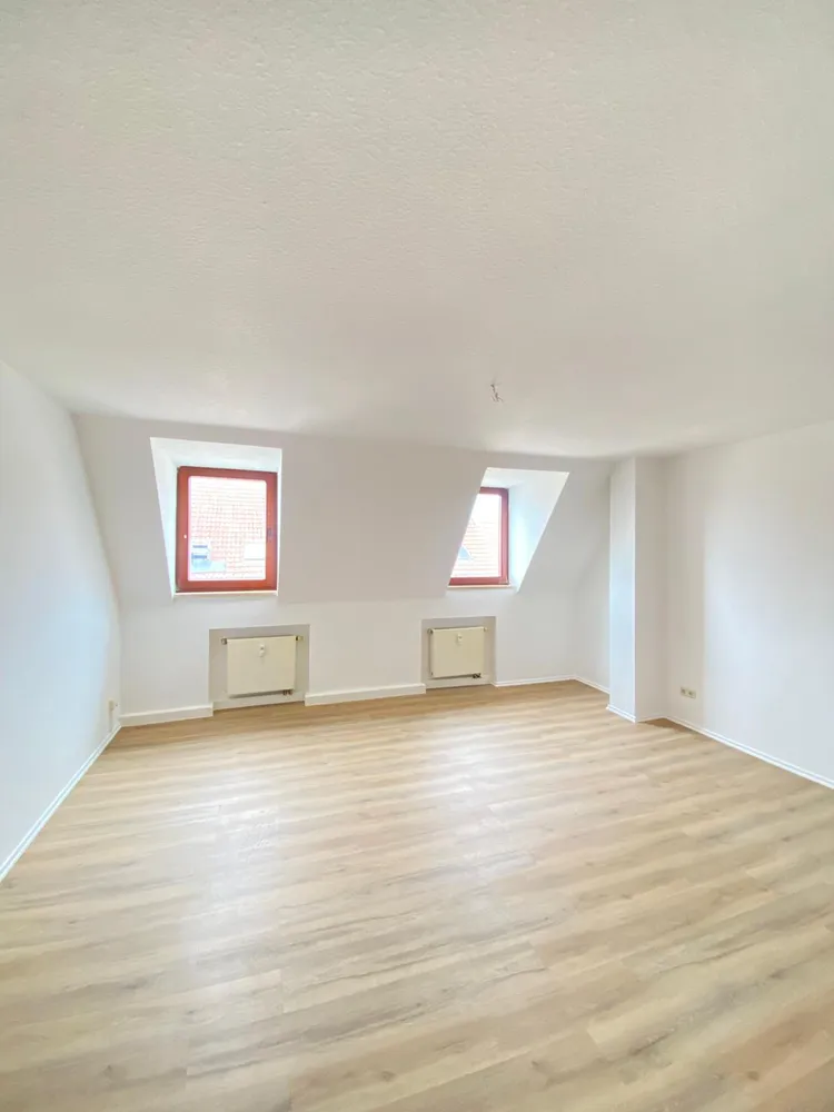 3 Zimmer Wohnung mit 98 m² in Wittenberg – Bild 2