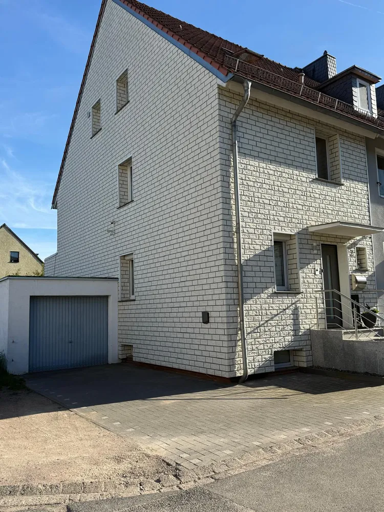 4 Zimmer Haus mit 110 m² in Langenhagen – Bild 1