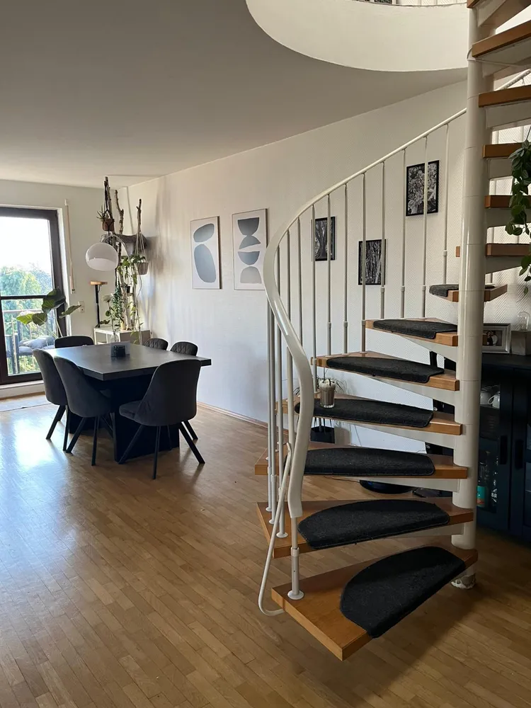 4 Zimmer Wohnung mit 96 m² in Duisburg – Bild 2