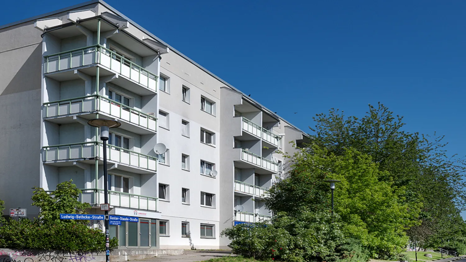 2 Zimmer Wohnung mit 52 m² in Halle (Saale) – Bild 1