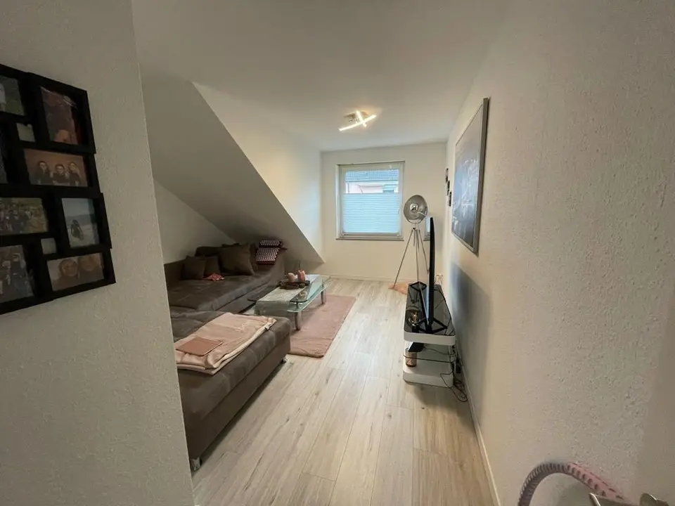 3 Zimmer Wohnung mit 70 m² in Aachen – Bild 2