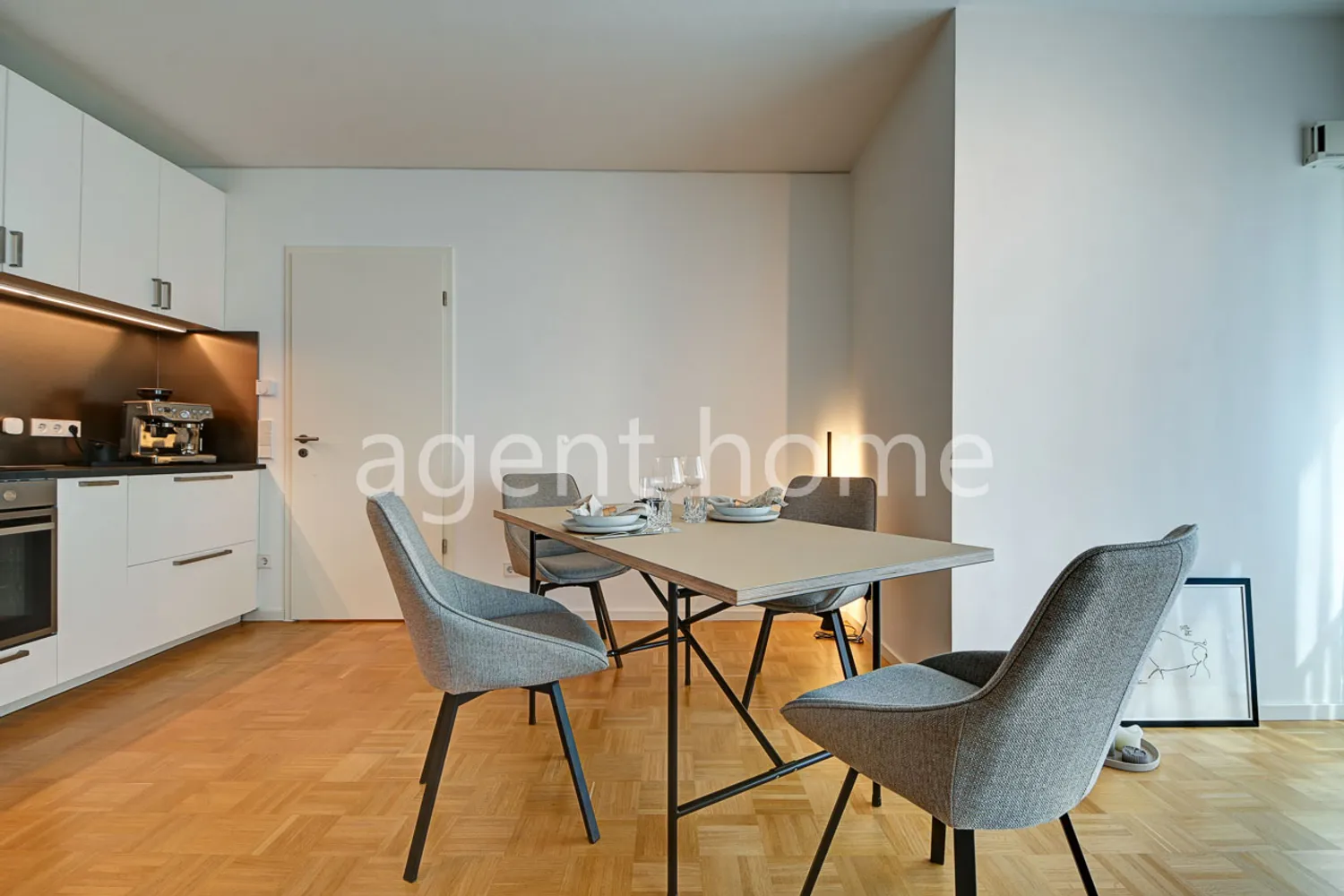 3 Zimmer Wohnung mit 100 m² in Stuttgart – Bild 6