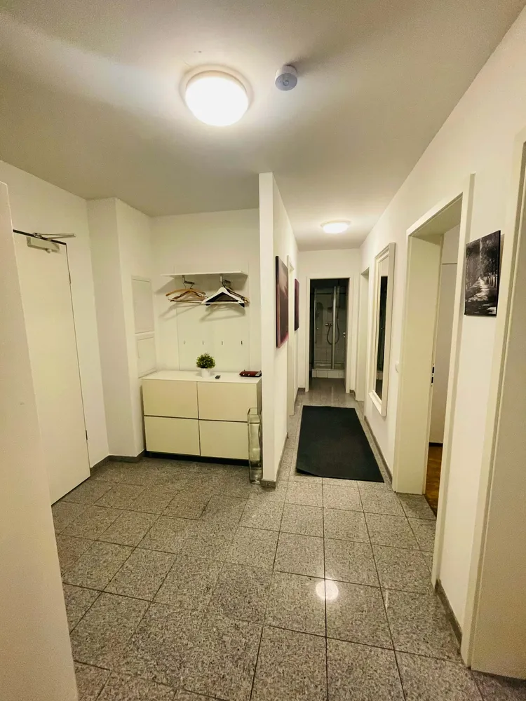 Shared room with 10 m² in Munich – Photo 4