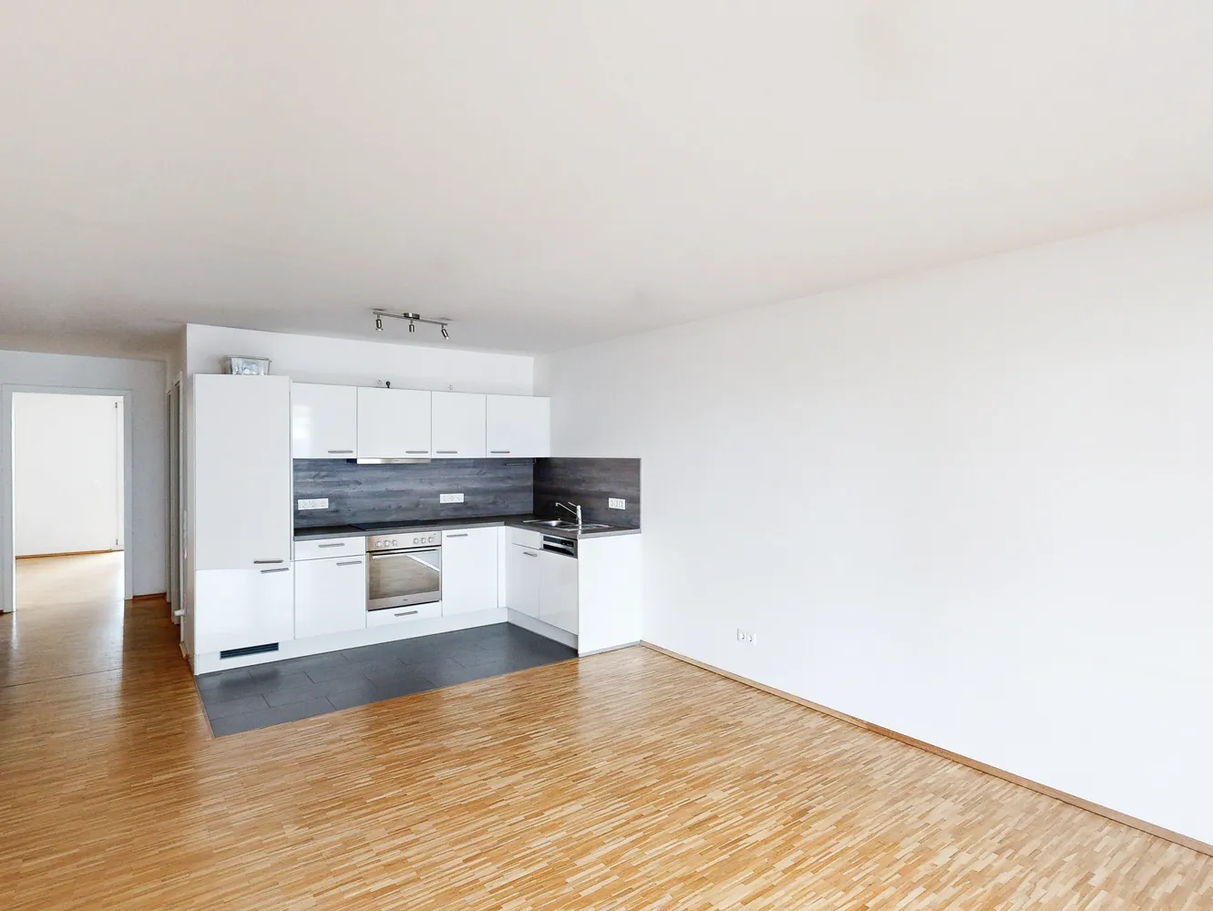 4 Zimmer Wohnung mit 92 m² in Böblingen – Bild 1