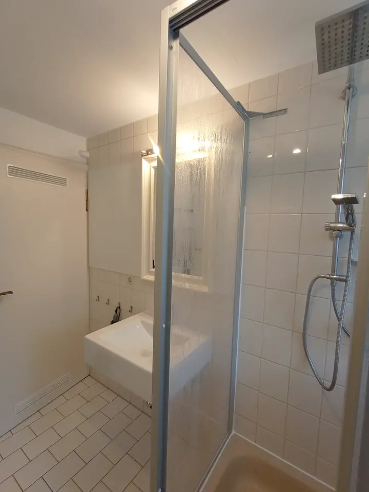 Shared room with 24 m² in Stuttgart – Photo 6