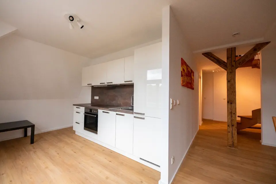 5 Zimmer Wohnung mit 155 m² in Schmalkalden – Bild 1