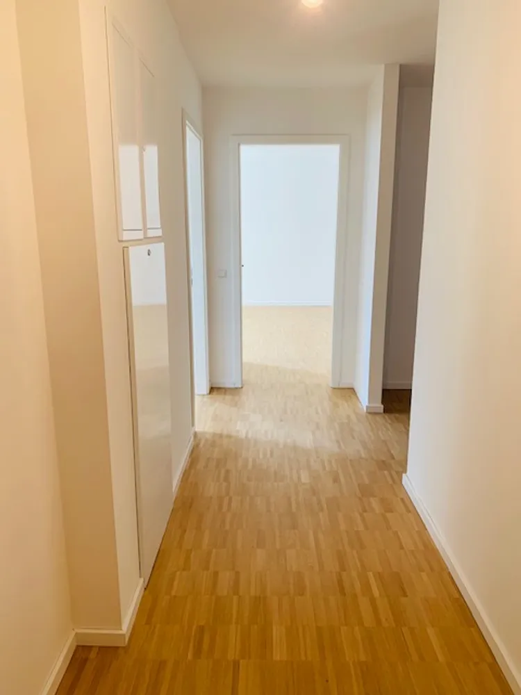 3 Zimmer Wohnung mit 92 m² in Nürnberg – Bild 2