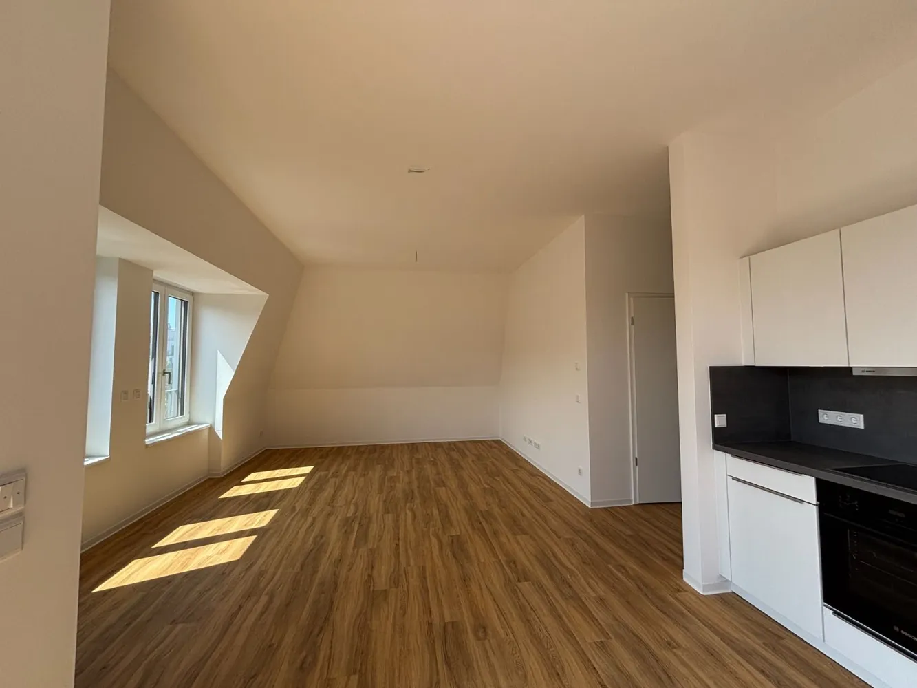 3 Zimmer Wohnung mit 86 m² in Dresden – Bild 6