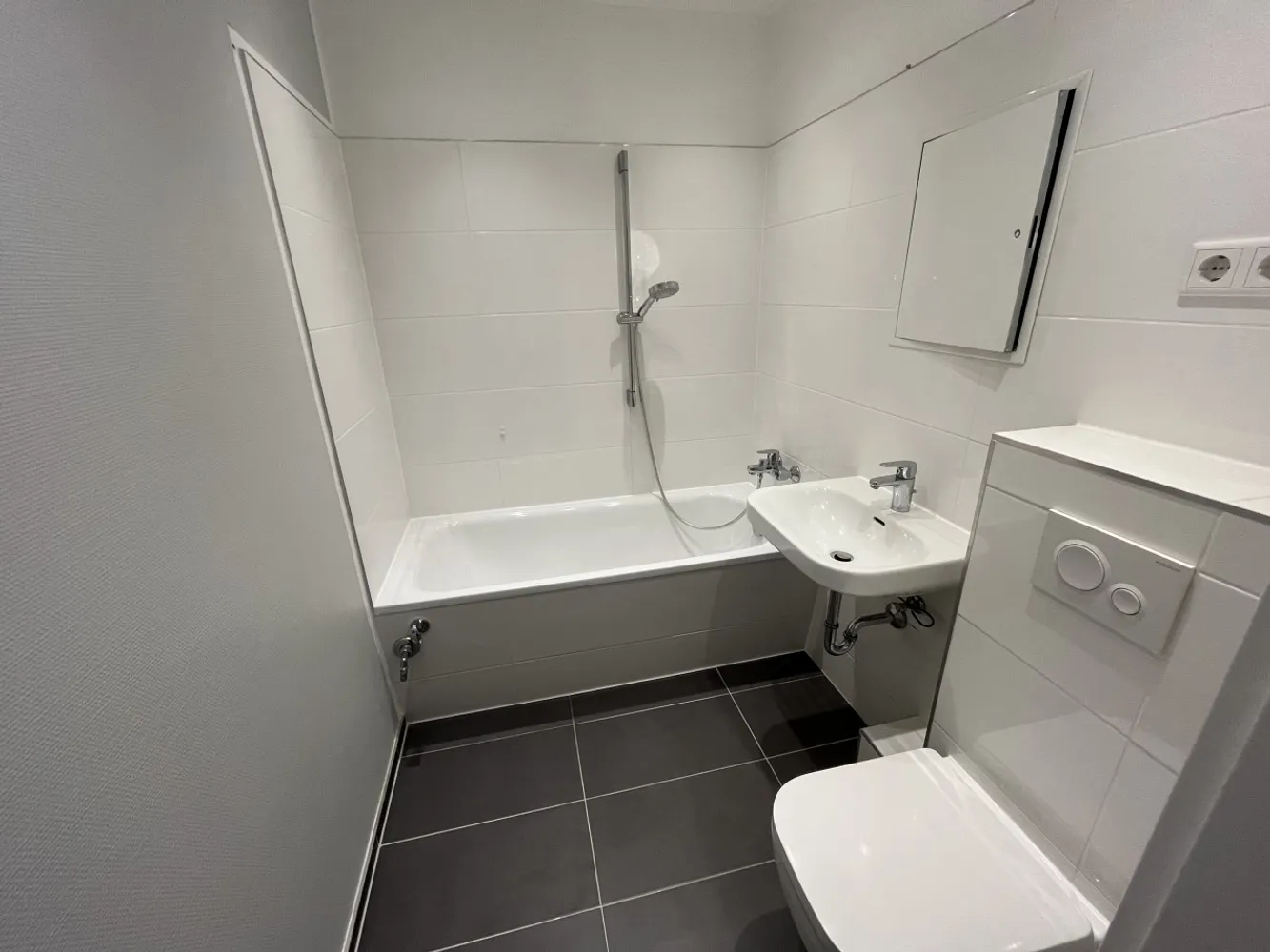 2 Zimmer Wohnung mit 41 m² in Halle (Saale) – Bild 6
